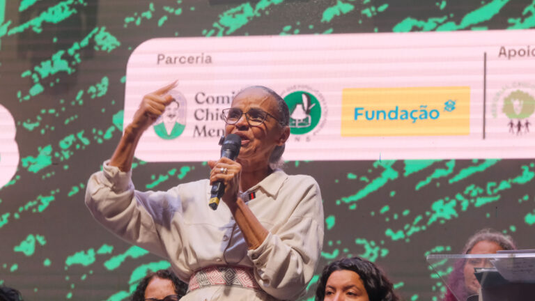 Ministra Marina Silva reflete sobre Chico na COP30 e fala das eleições de 2026 ao Comitê Chico Mendes