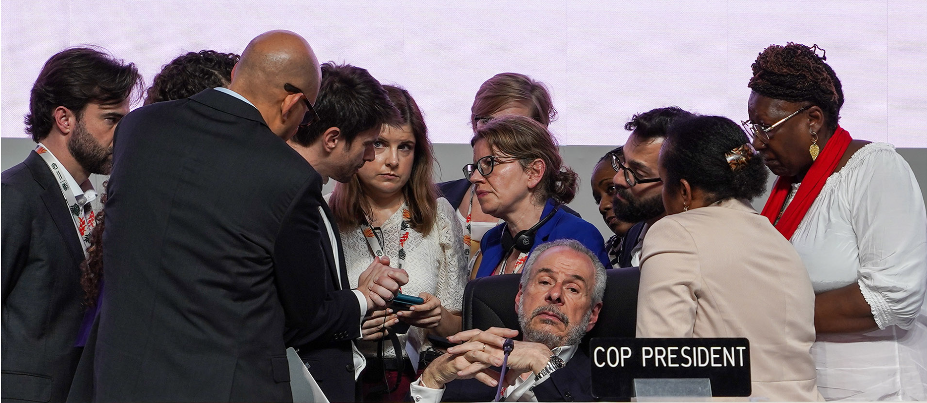 Decisão final da COP30 ignora fim dos combustíveis fósseis