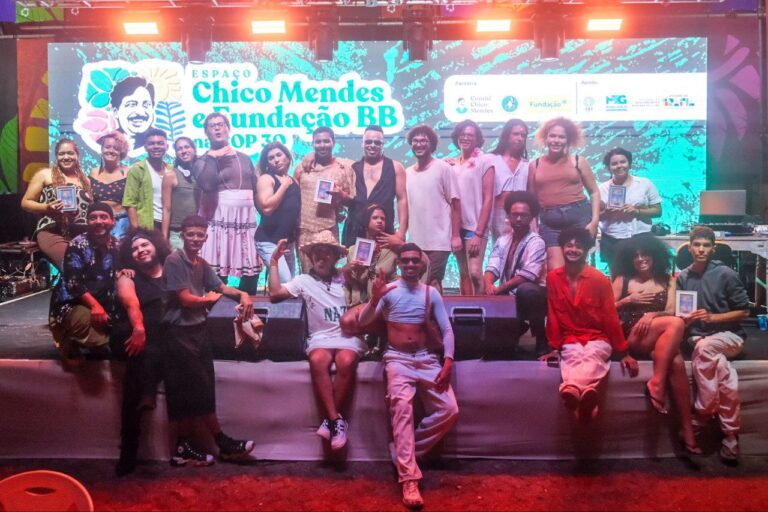 Cultura, memória e resistência: artistas de toda o Brasil fortalecem o Espaço Chico Mendes na COP30